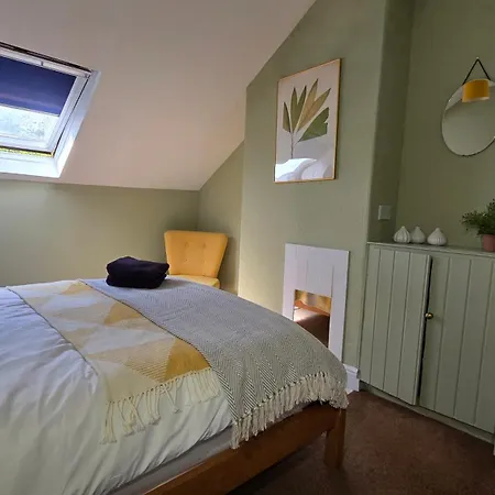 Feriehus Heart Of Headingley Retreat